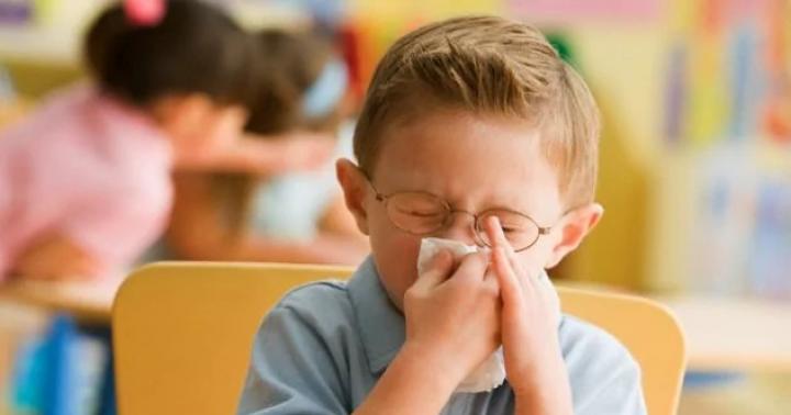Как родителям справиться с гриппом у грудничка и избежать осложнений?